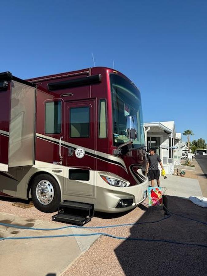 Used 2015  Tiffin Motorhomes Phaeton 42LH Class A Motorhome