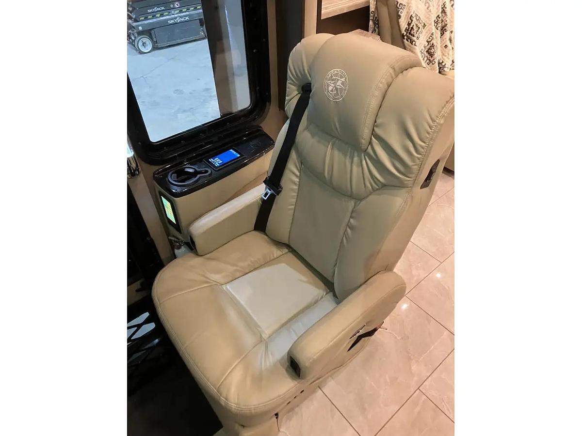 Used 2019 Tiffin Phaeton 37bh