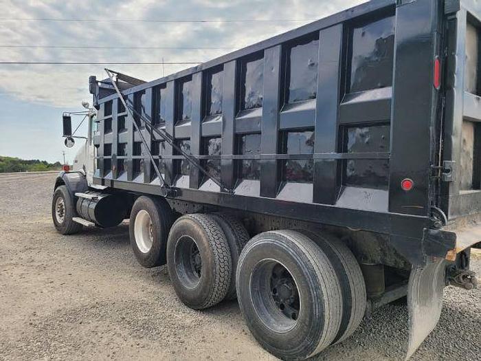 Used 2009 KENWORTH T800