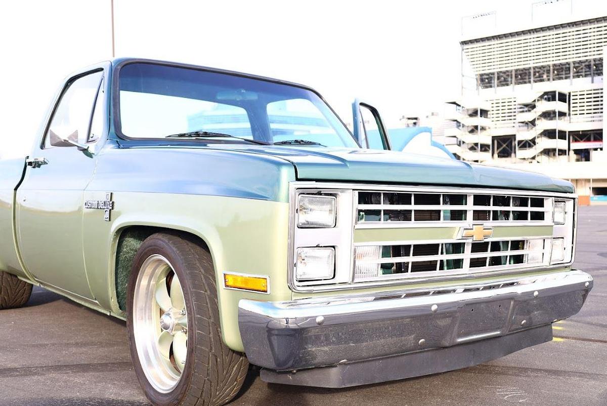 Used 1986 Chevrolet C10 Custom Deluxe