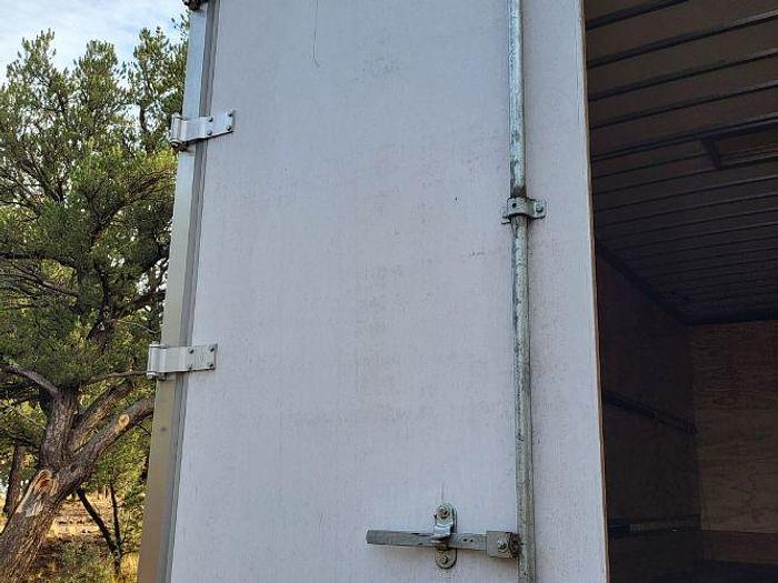 Used 2022 Peterbilt 389 Toterhome