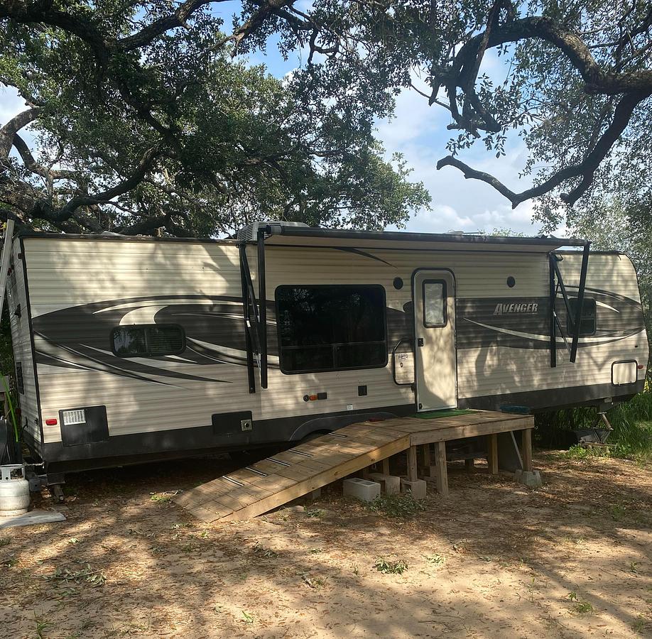 Used 2017 Prime Time Avenger Travel Trailer