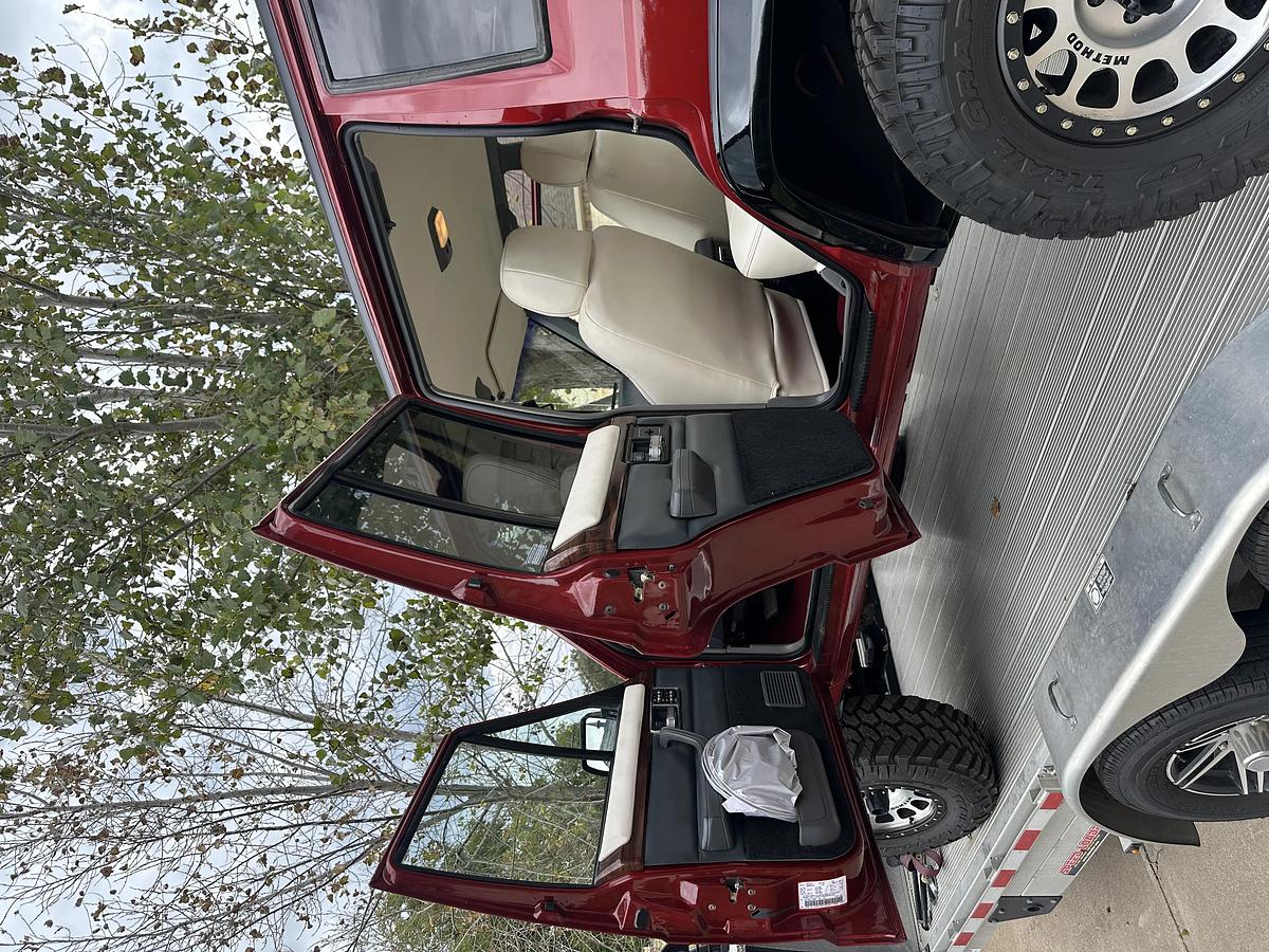 Used 1996 Jeep Cherokee 2WD 4-Door