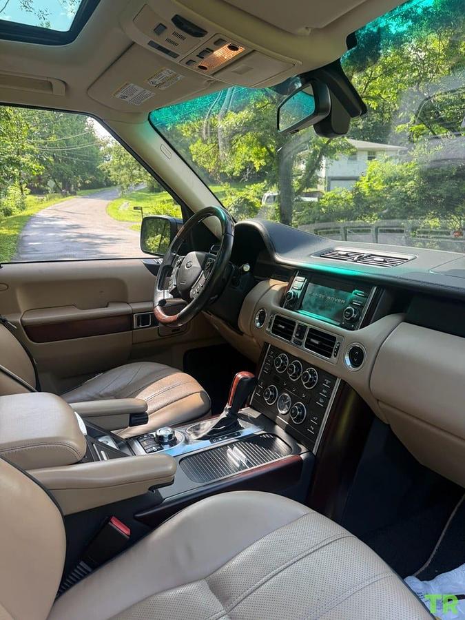 Used 2012 Land Rover Range Rover HSE SUV