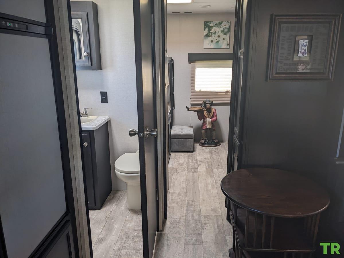 Used 2019 Venture SportTrek Touring Edition