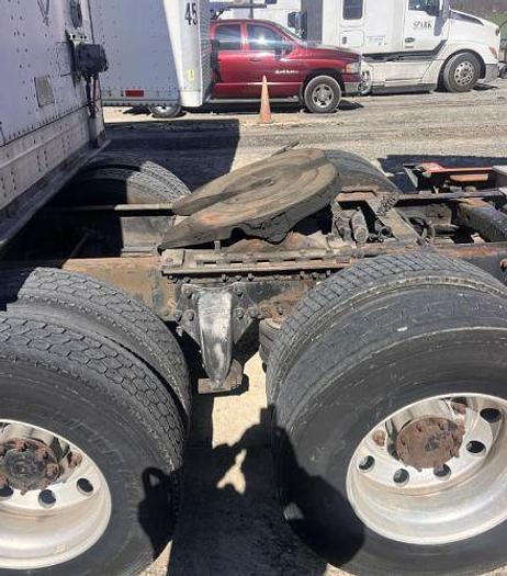 Used 2012 Freightliner Columbia 120