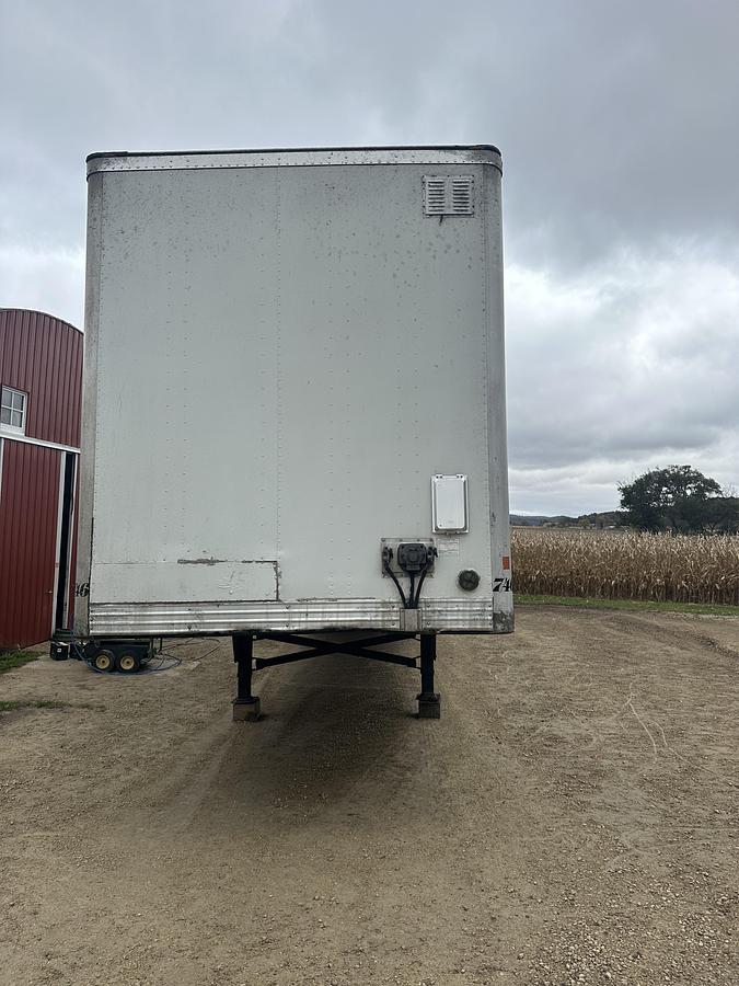 Used 2009 Utility 53′ Dry Van Trailer (5 Available)