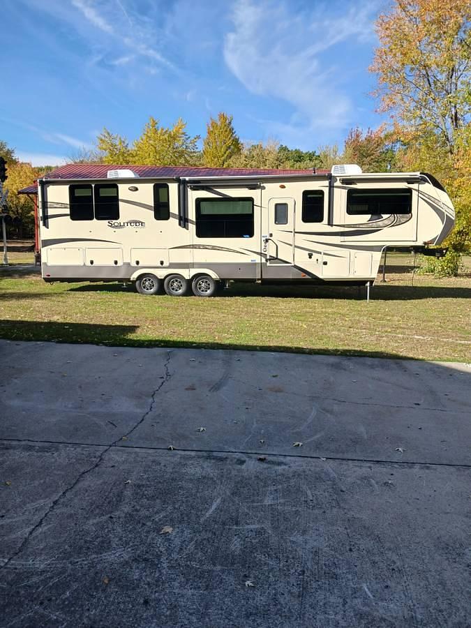 Used 2018 Grand Design Solitude 374TH-R