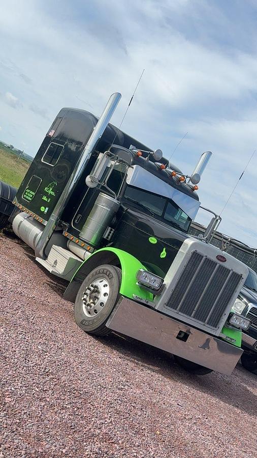 Used 2007 Peterbilt 379