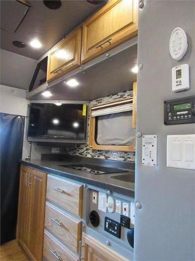 Used 2020 Peterbilt 579 Sleeper Truck