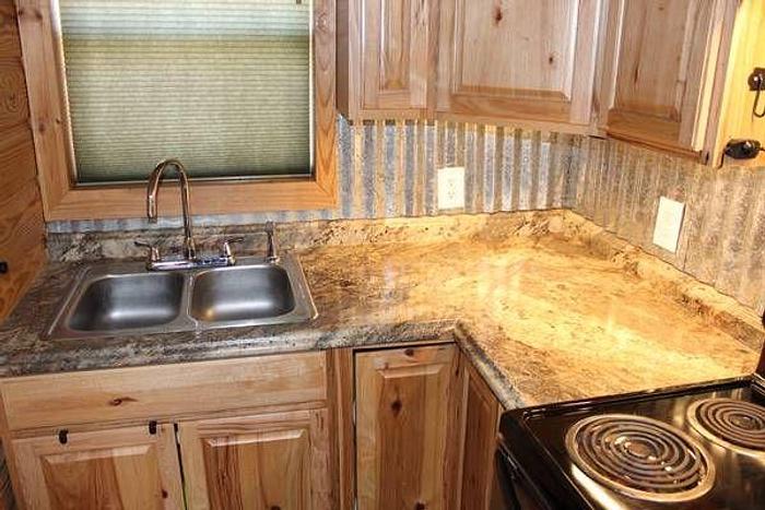 Used 2018 Tiny-Home Portable