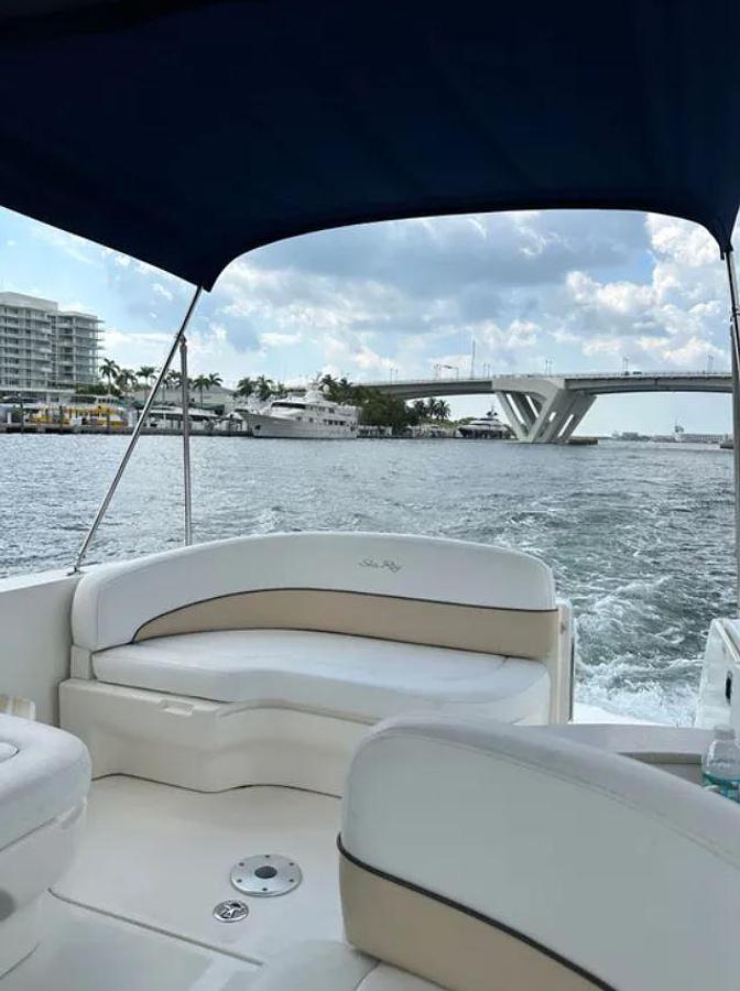 Used 2008 SeaRay Sundancer 260 28’