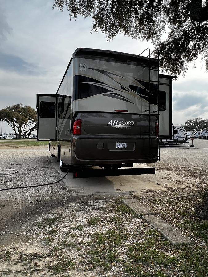 Used 2014 Tiffin Allegro Open Road 32CA