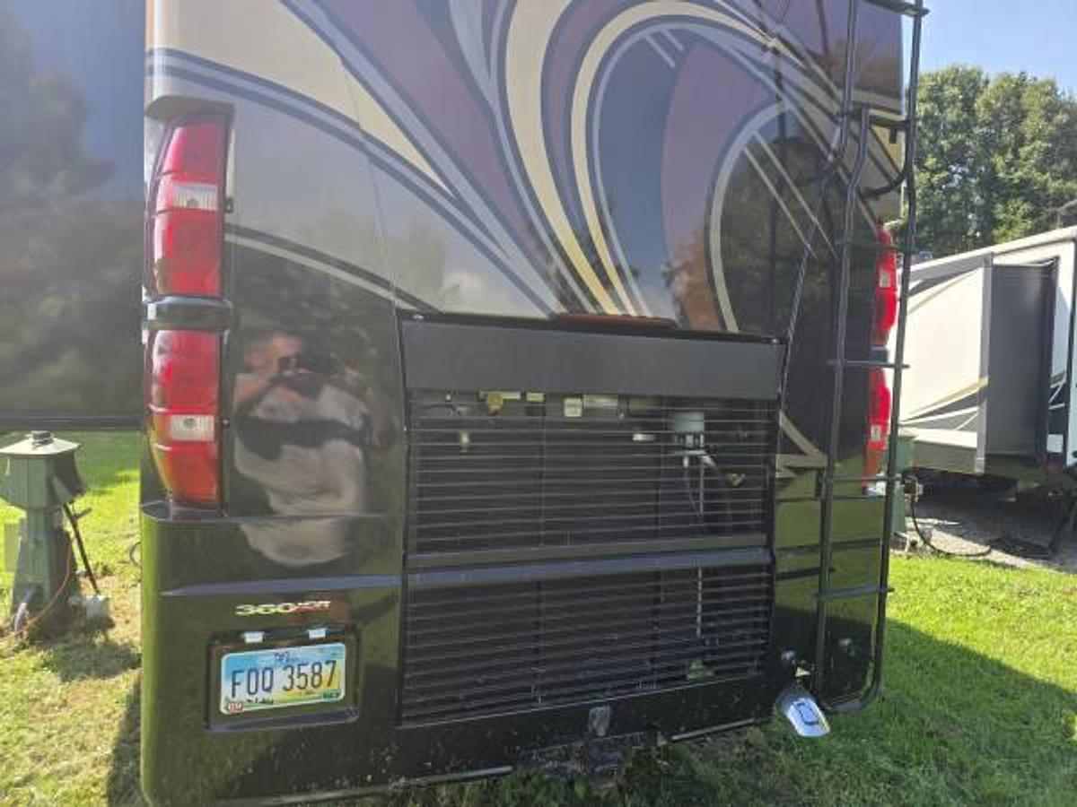 Used 2016 Thor Tuscany Xte M-40ax