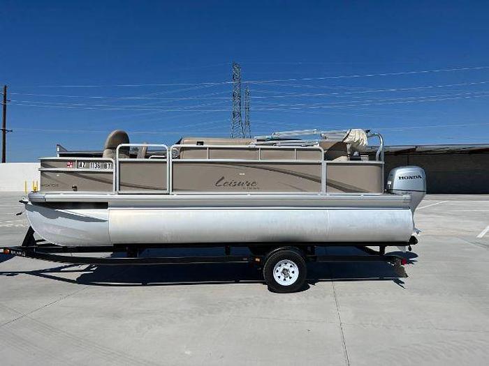 Used 2014 Premiere Leisure 200 Pontoon Boat