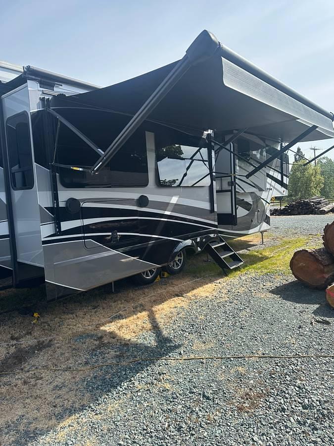 Used 2021 Forest River RiverStone Legacy 39RKFB