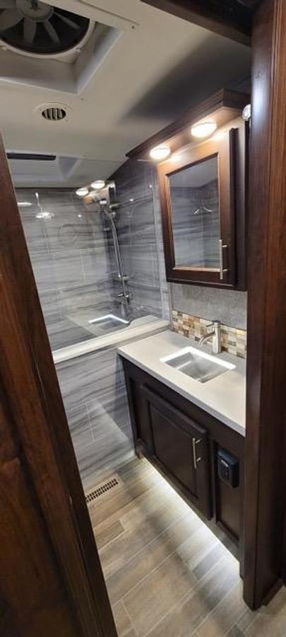 Used 2020 Jayco Pinnacle 37MDQS