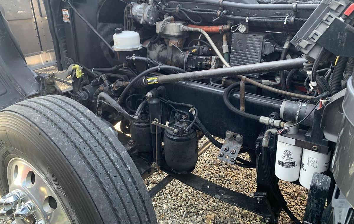 Used 2019 PETERBILT 389