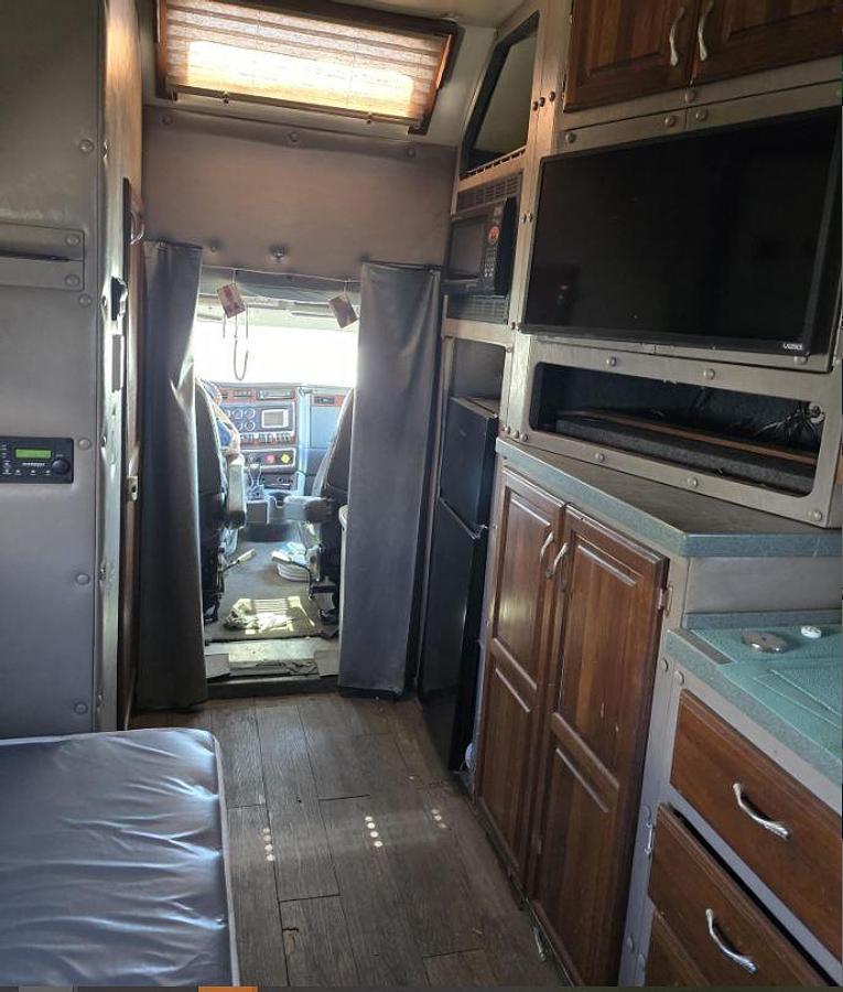 Used 2009 Kenworth T660