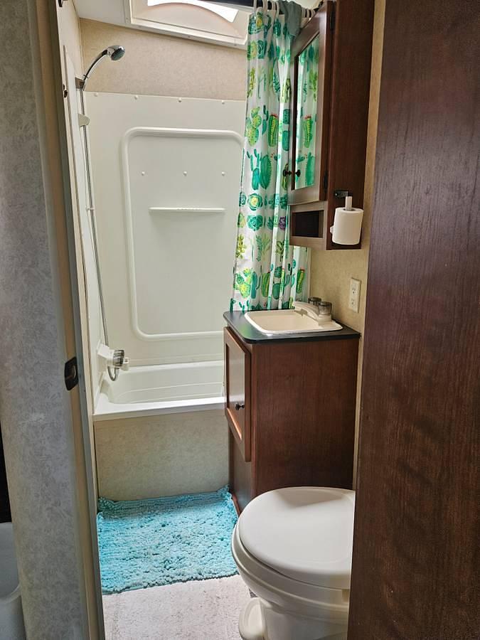 Used 2013 Dutchmen Rubicon Toy Hauler