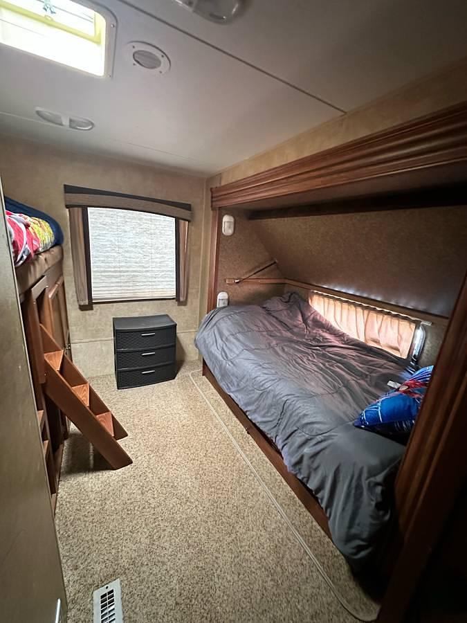 Used 2012 Jayco Jayflight 32BHDS