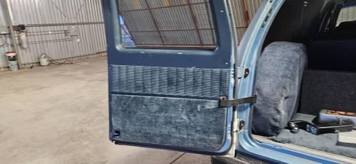 Used 1990 GMC Suburban