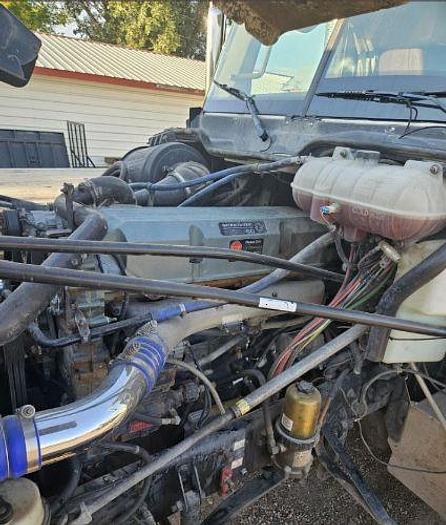 Used 2017 Freightliner Coronado 132