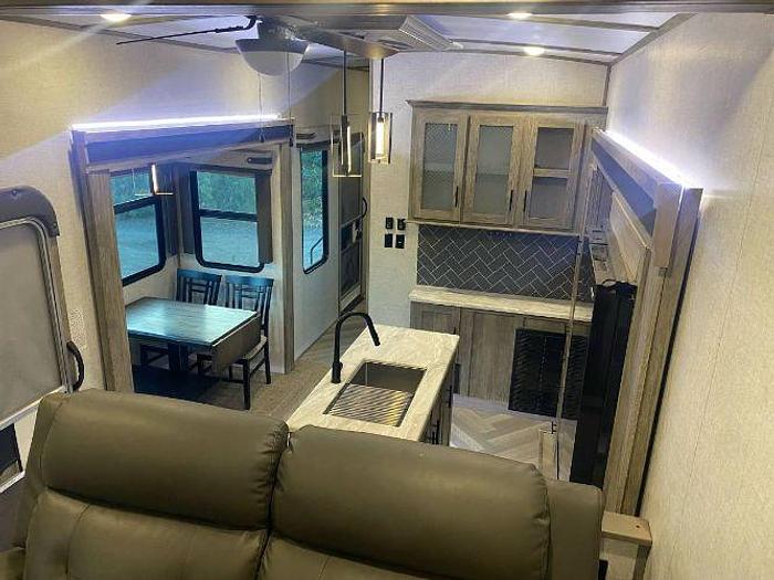 Used 2021 Forest River Salem Hemisphere 378FL