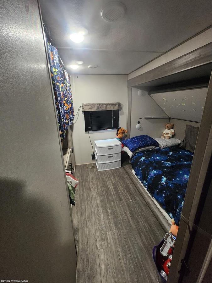 Used 2024 Forest River Aurora 34BHTS Travel Trailer