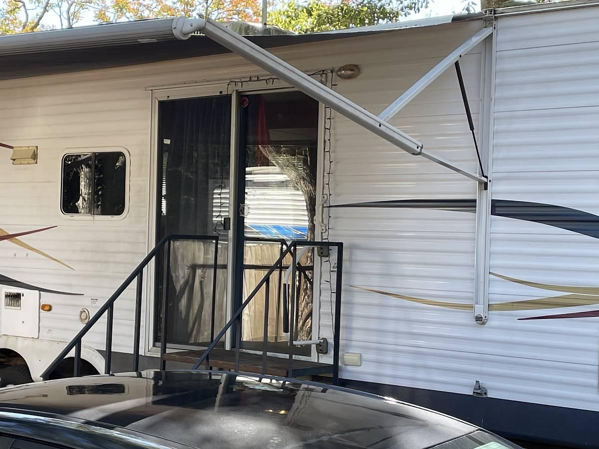 Used 2008 Thor Freedom Spirit 37Q Travel Trailer