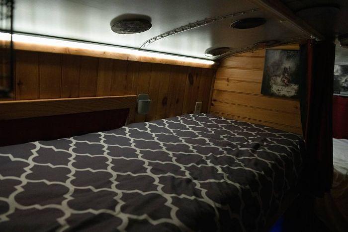 Used 2007 Freightliner FS-65 Digital Nomad Skoolie Motorhome