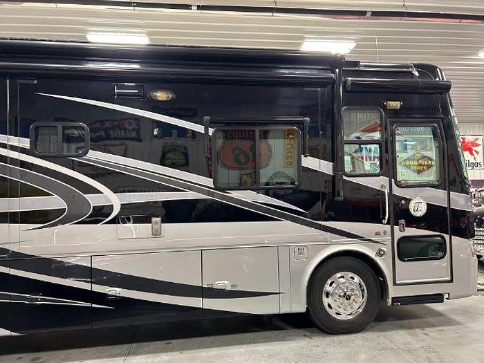 Used 2011 Tiffin Phaeton 36QSH