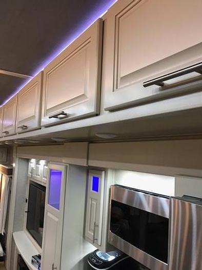 Used 2021 Luxe Gold 380GFB 5th Wheel