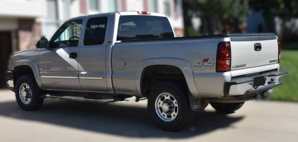 Used 2021 Forest River Salem Hemisphere And 2004 Chevy Truck Combo
