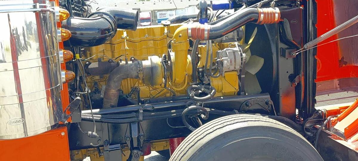 Used 2001 Peterbilt 379EXHD