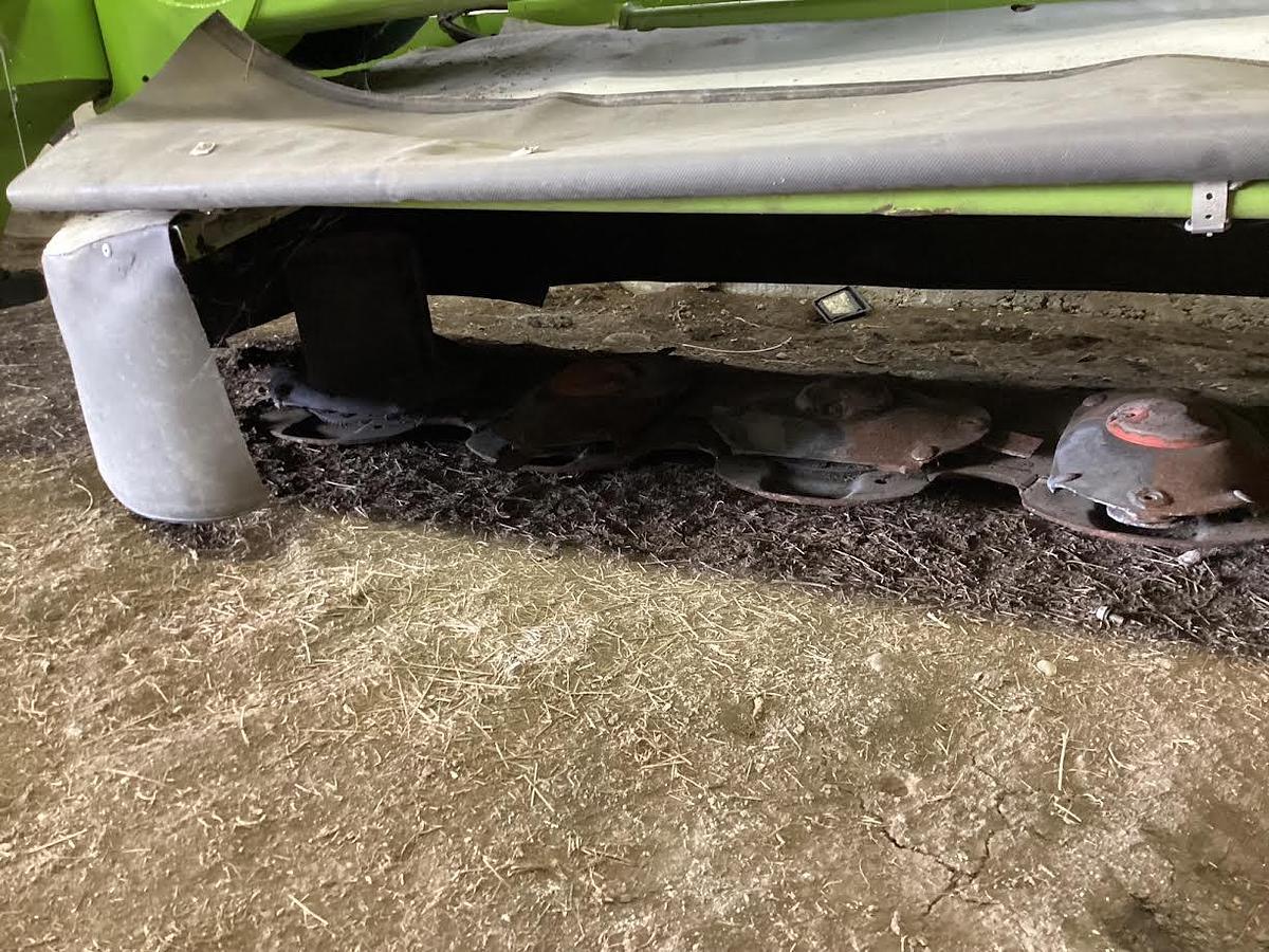 Used 2022 Claas 3600 F Disco and Claas Disco 1100 Trend Disc Mower