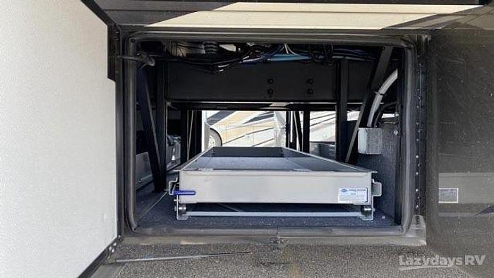 Used 2021 Newmar Ventana 4369