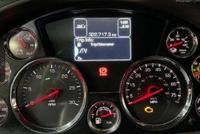 Used 2016 KENWORTH T880