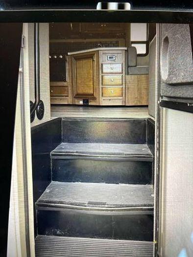 Used 2020 Fleetwood Flair