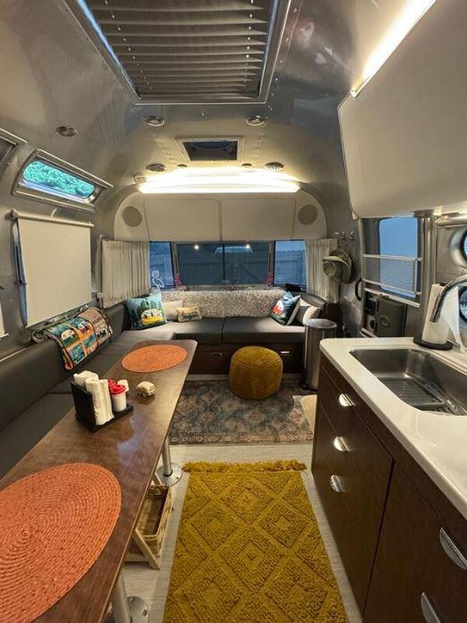 Used 2024 Airstream Globetrotter 30RB Twin