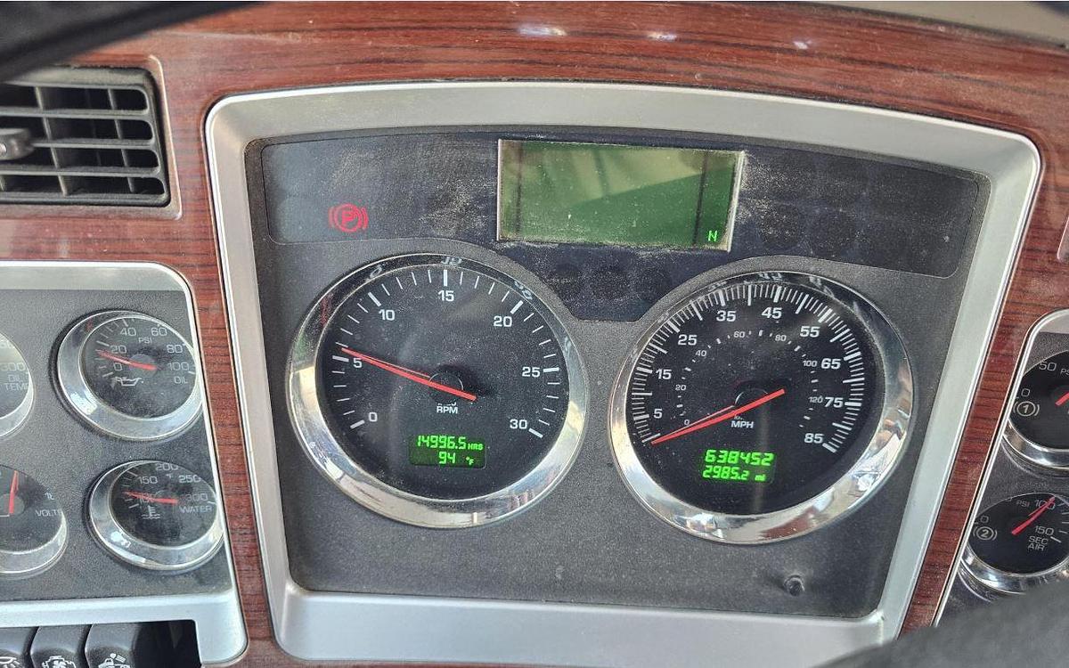 Used 2009 Kenworth T660