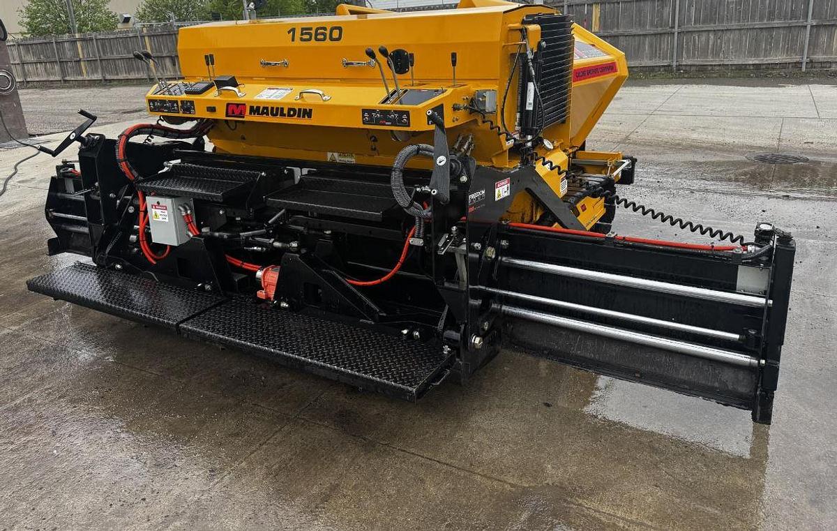 Used 2023 Mauldin 1560 Asphalt Paver