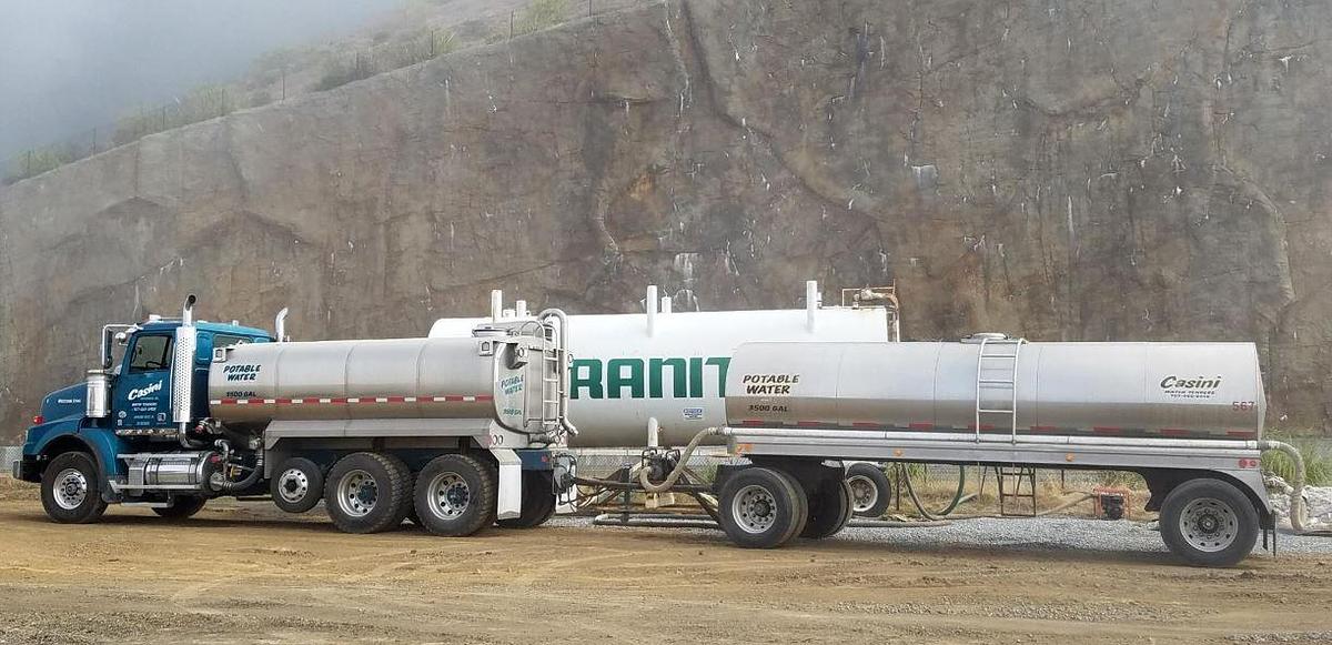 Used 2015 WESTERN STAR 4900 Water Tank Truck