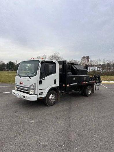 Used 2008 GMC W3500 With Seal Coat Tank