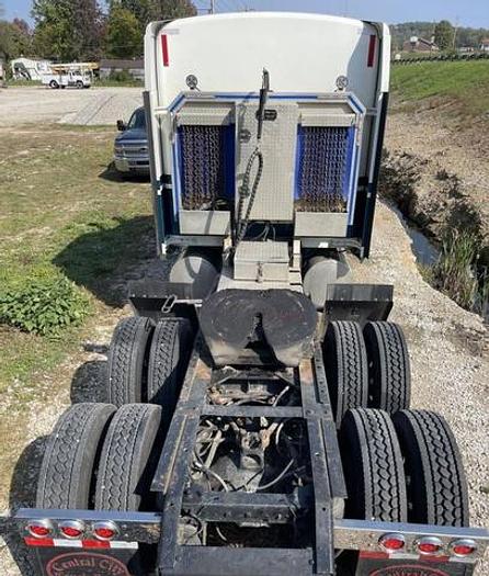 Used 2005 Kenworth W900L