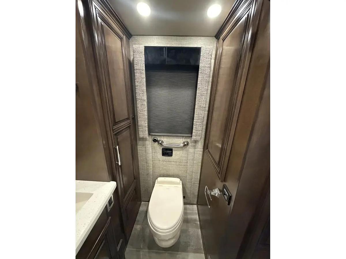 Used 2020 Newmar Mountain Aire 4569