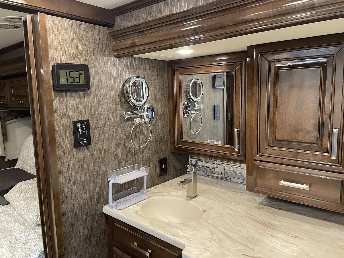 Used 2019 Thor Motor Coach TUSCANY 45MX Class A Motorhome