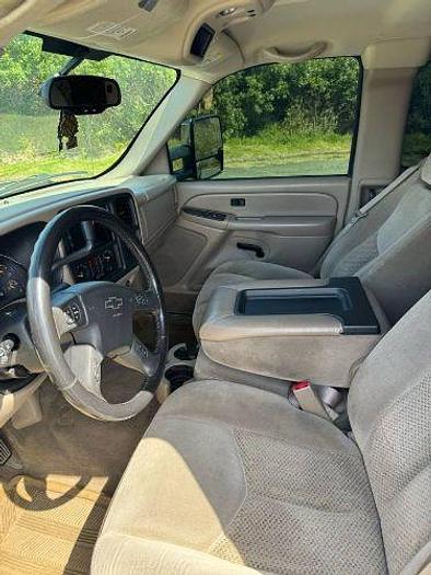 Used 2005 Chevrolet Silverado 2500HD LS