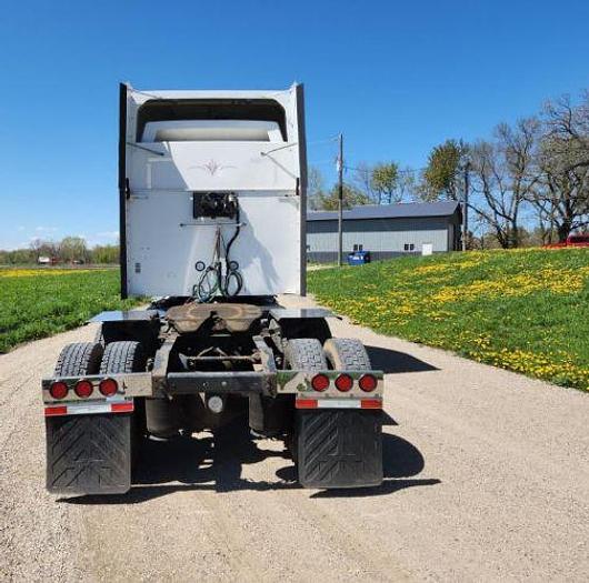 Used 2003 INTERNATIONAL 9900i