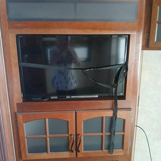 Used 2014 Keystone Montana High Country 3100RL